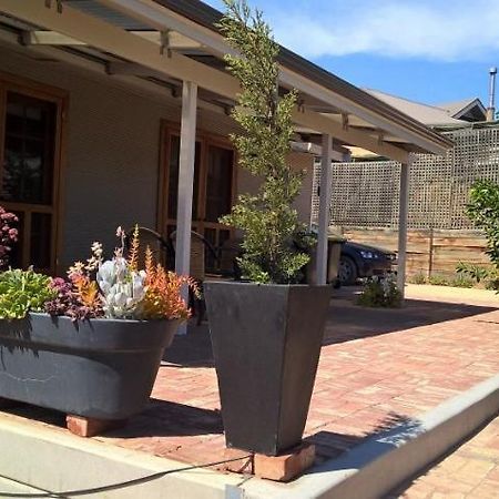 Book Keepers Cottage Waikerie Экстерьер фото
